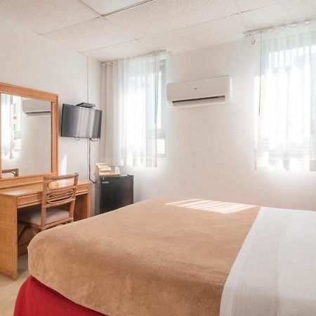 Sandy Beach Hotel San Juan Esterno foto