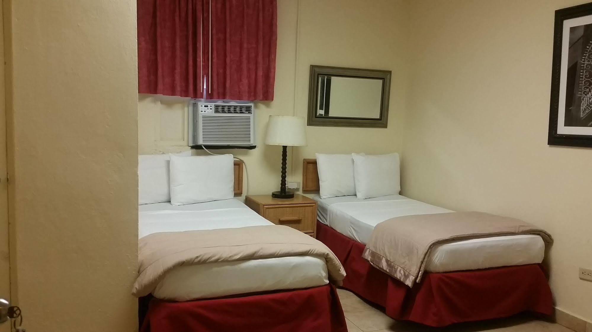 Sandy Beach Hotel San Juan Esterno foto